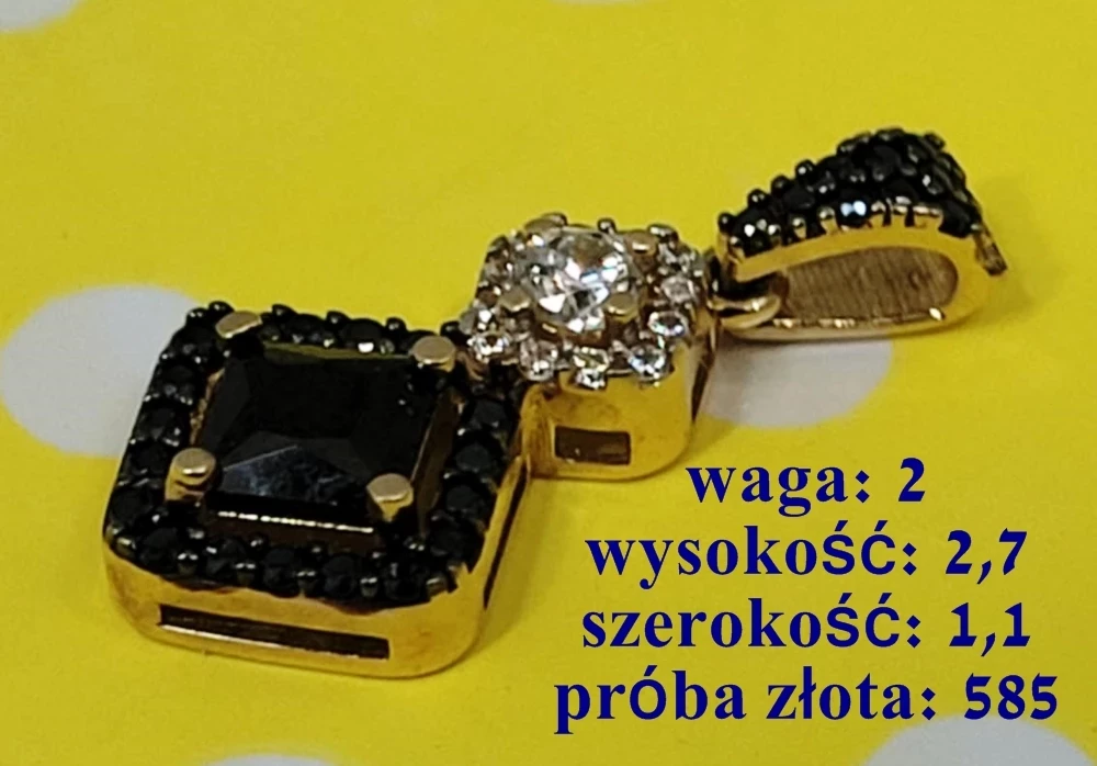 piekny-blyszczacy-pierscionek-z-czarnymi-oczkiem-585-rodzaj-2205-2