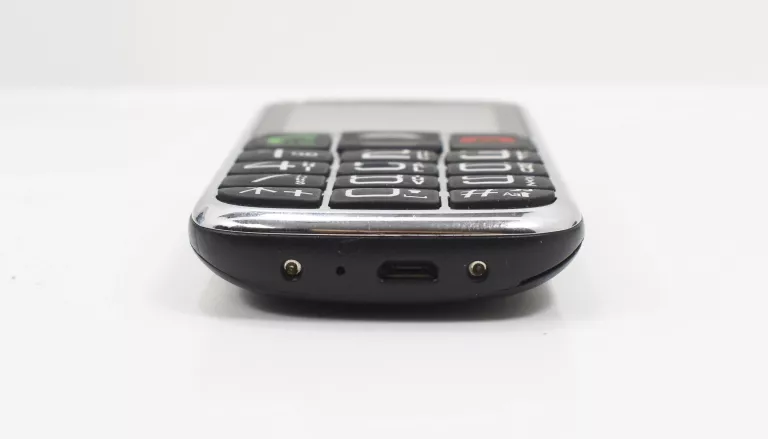 TELEFON MAXCOM MM462BB
