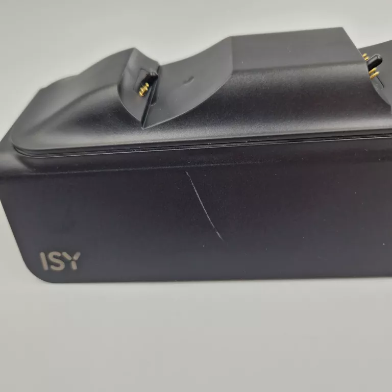 STACJA DOKUJACA ISY IC-6008 DO PS5