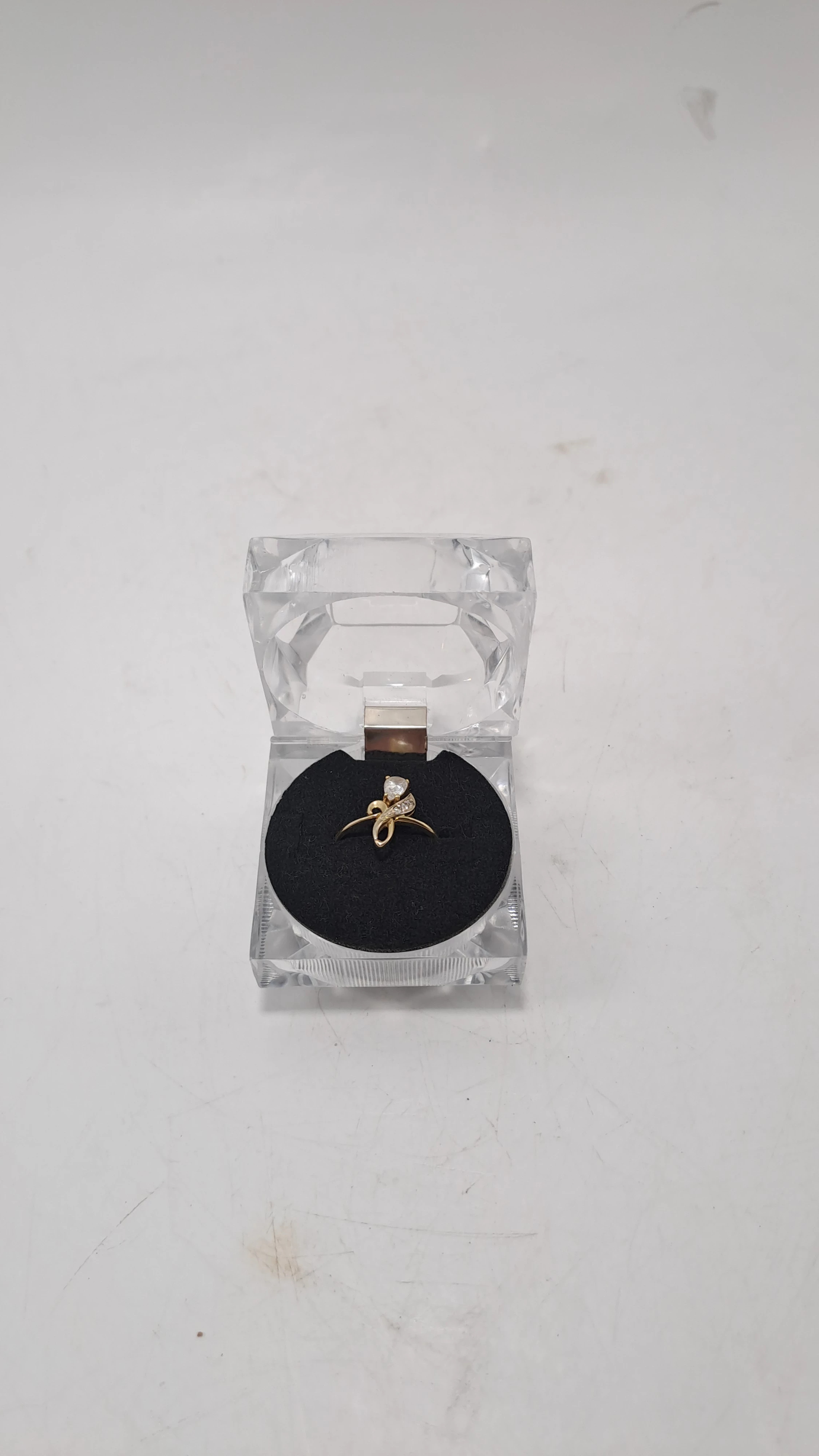 wyrob-jubilerski-uzywany-zloty-pierscionek-585188g-stan-11323-2