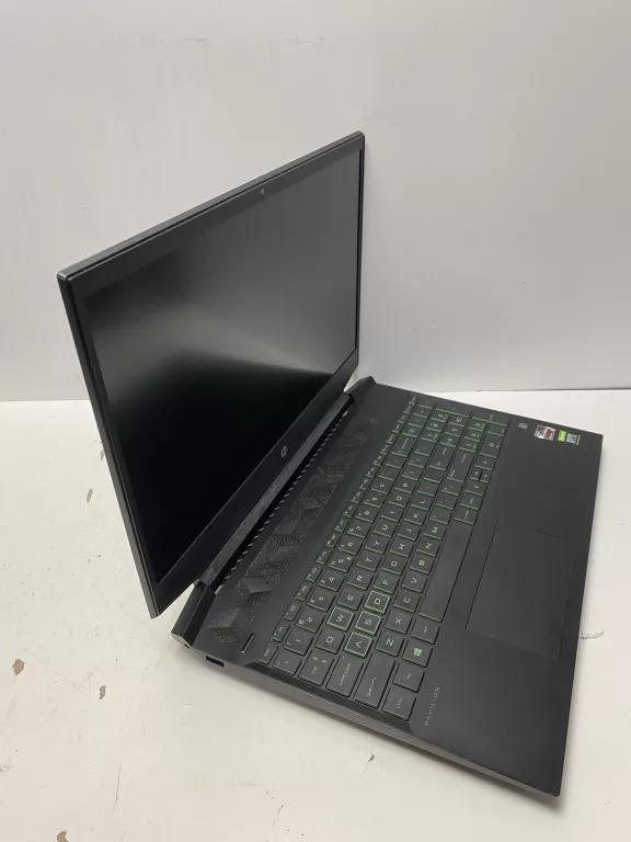 LAPTOP HP 15-EC2211NW R5 5600H 15,6' IPS FHD 8GB 512SSD RTX3050