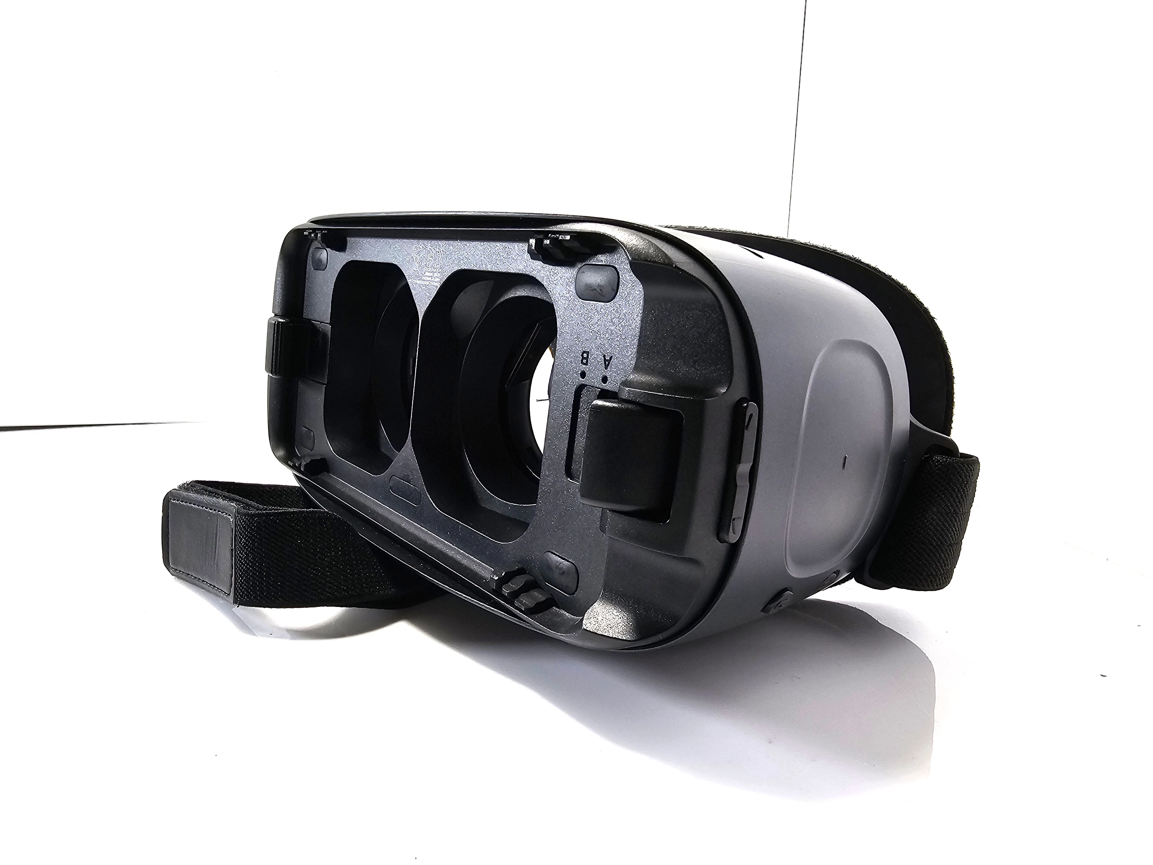 okulary-samsung-gear-vr-powered-by-oculus-sm-r324-marka-239121-417921