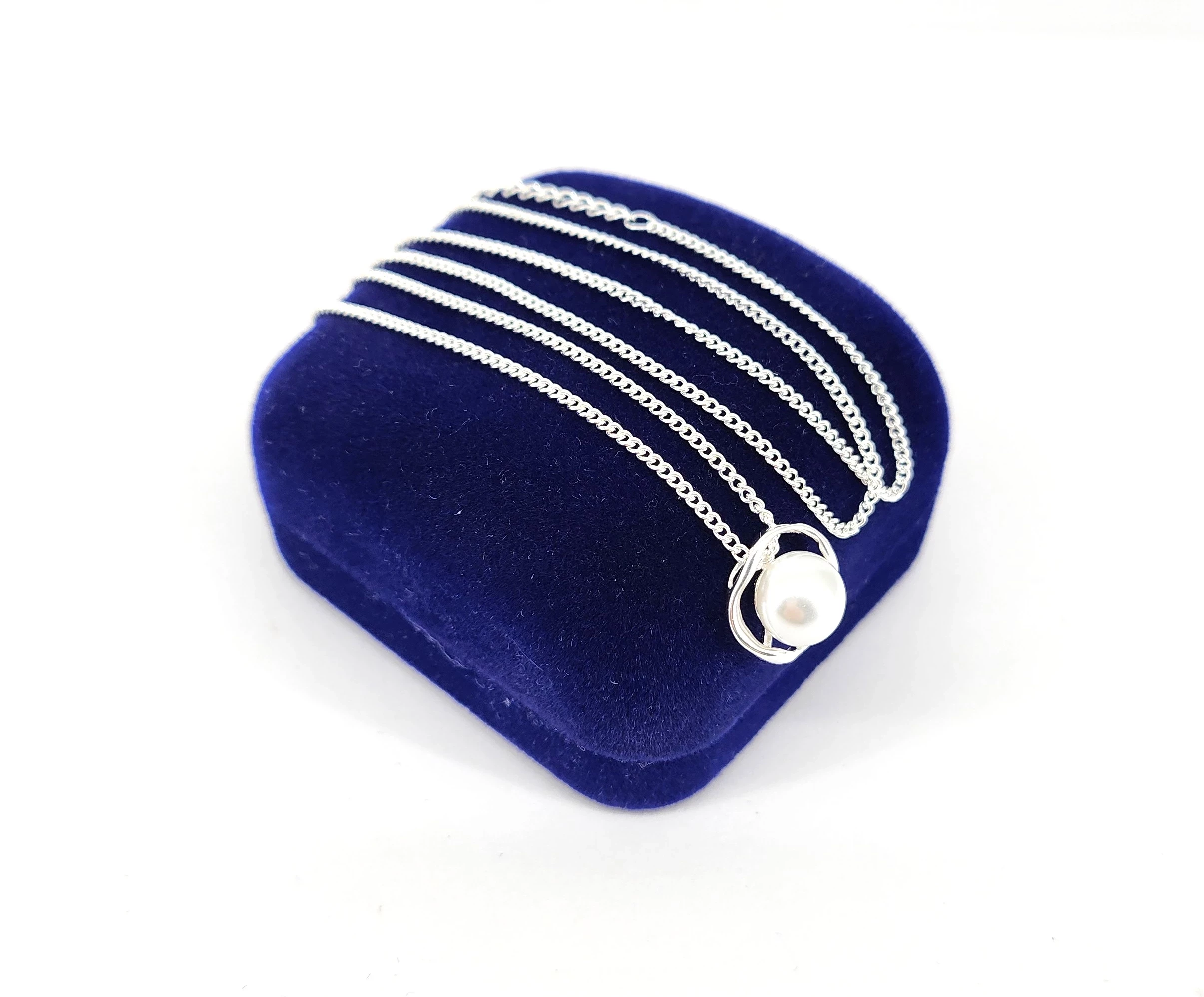 piekny-srebrny-lancuszek-z-perelka-308g-925-44cm-stan-11323-238058