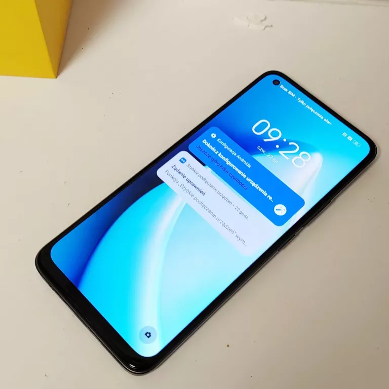 TELEFON REALME 8