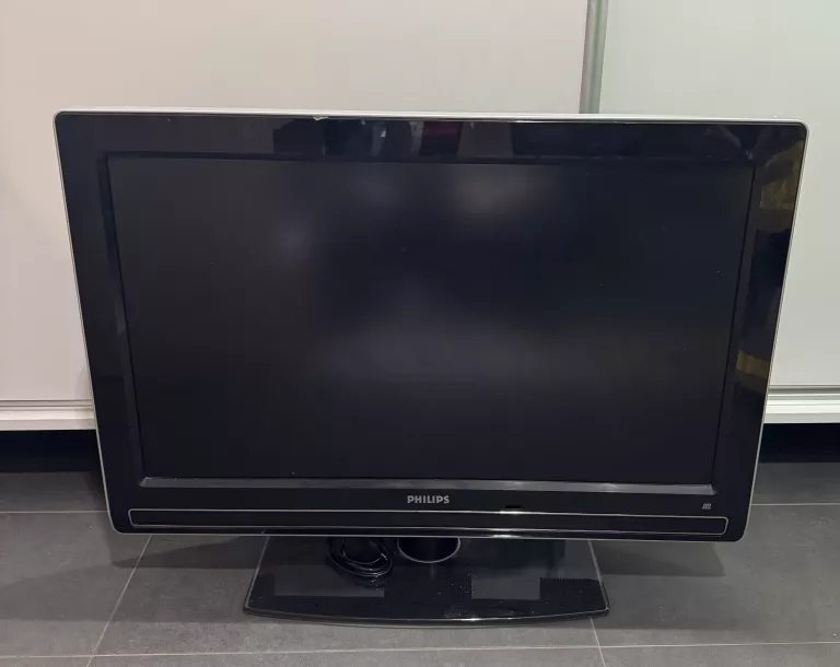 TELEWIZOR PHILIPS 32PFL7762D