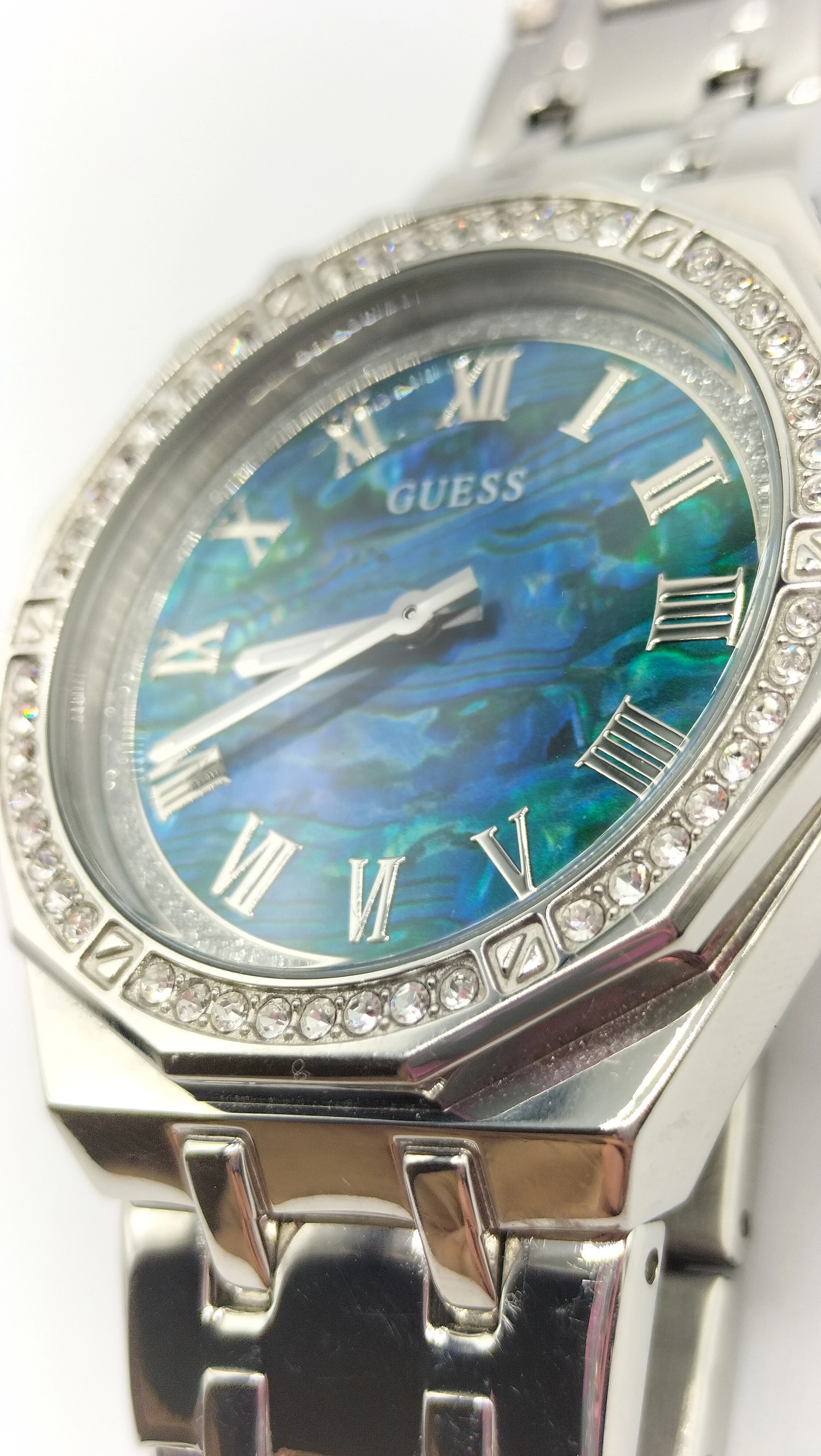 zegarek-damski-guess-desire-gw0770l1-perlowa-tarcza-okazja-stan-11323-2