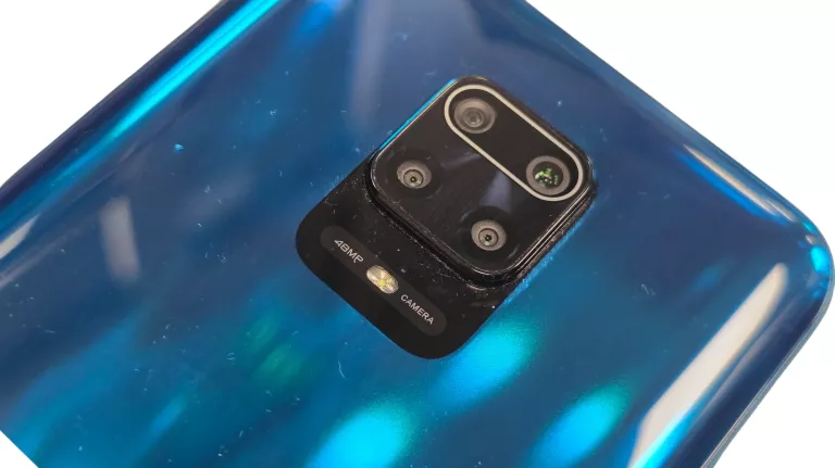 SMARTFON XIAOMI REDMI NOTE 9S – SPRAWDZONY MODEL W DOBREJ CENIE !
