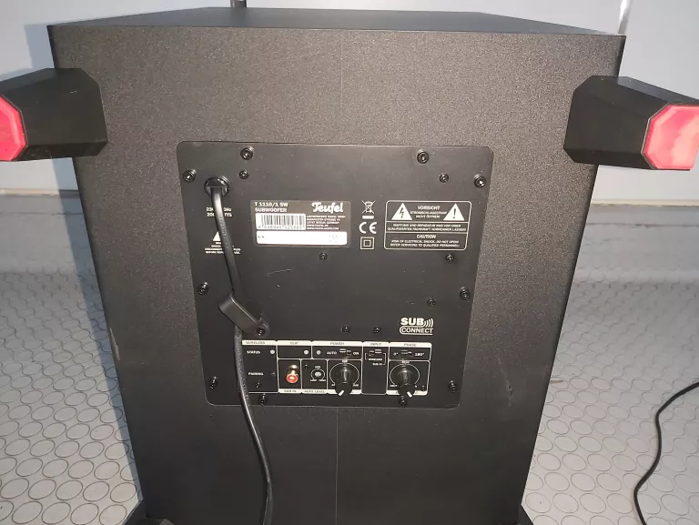 SUBWOOFER TEUFEL T10 T1110/1 SW, STAN BDB, OKAZJA!!!!