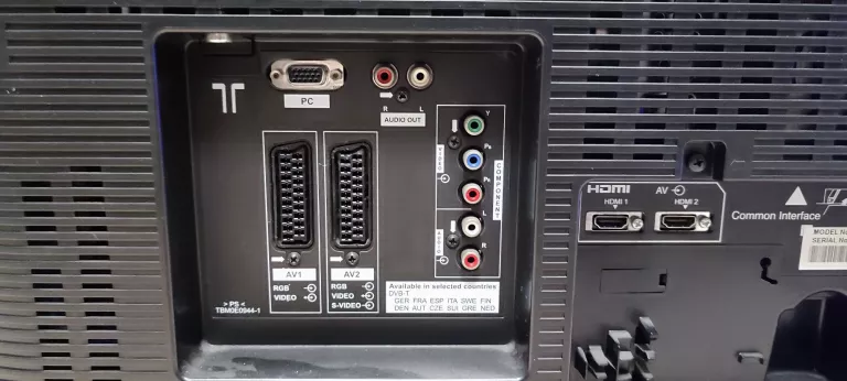 TV PANASONIC TX-32LMD70F