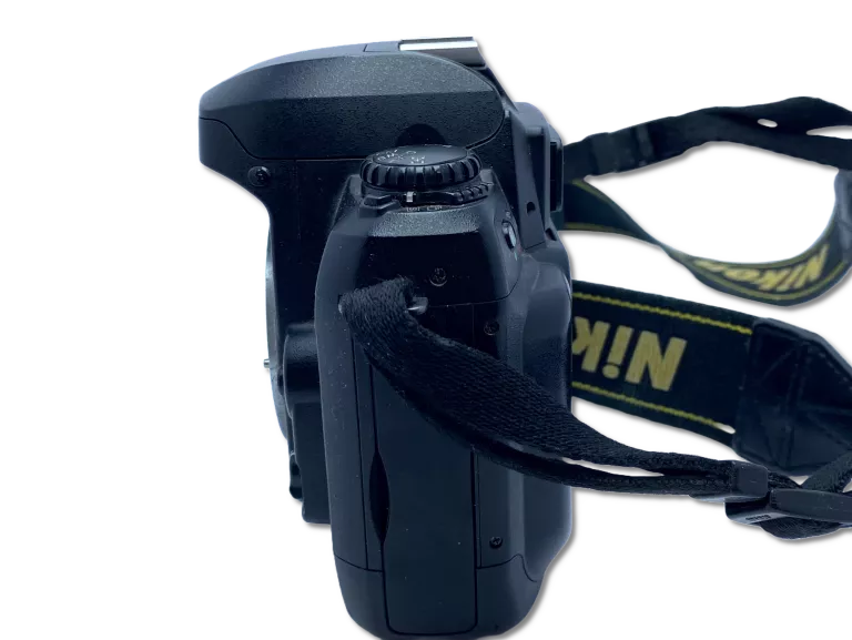 aparat-nikon-d100-body-stan-11323-2