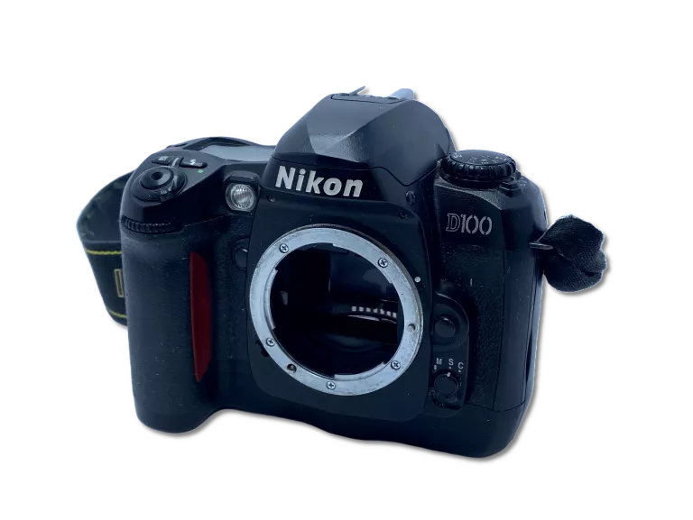 APARAT NIKON D100  BODY