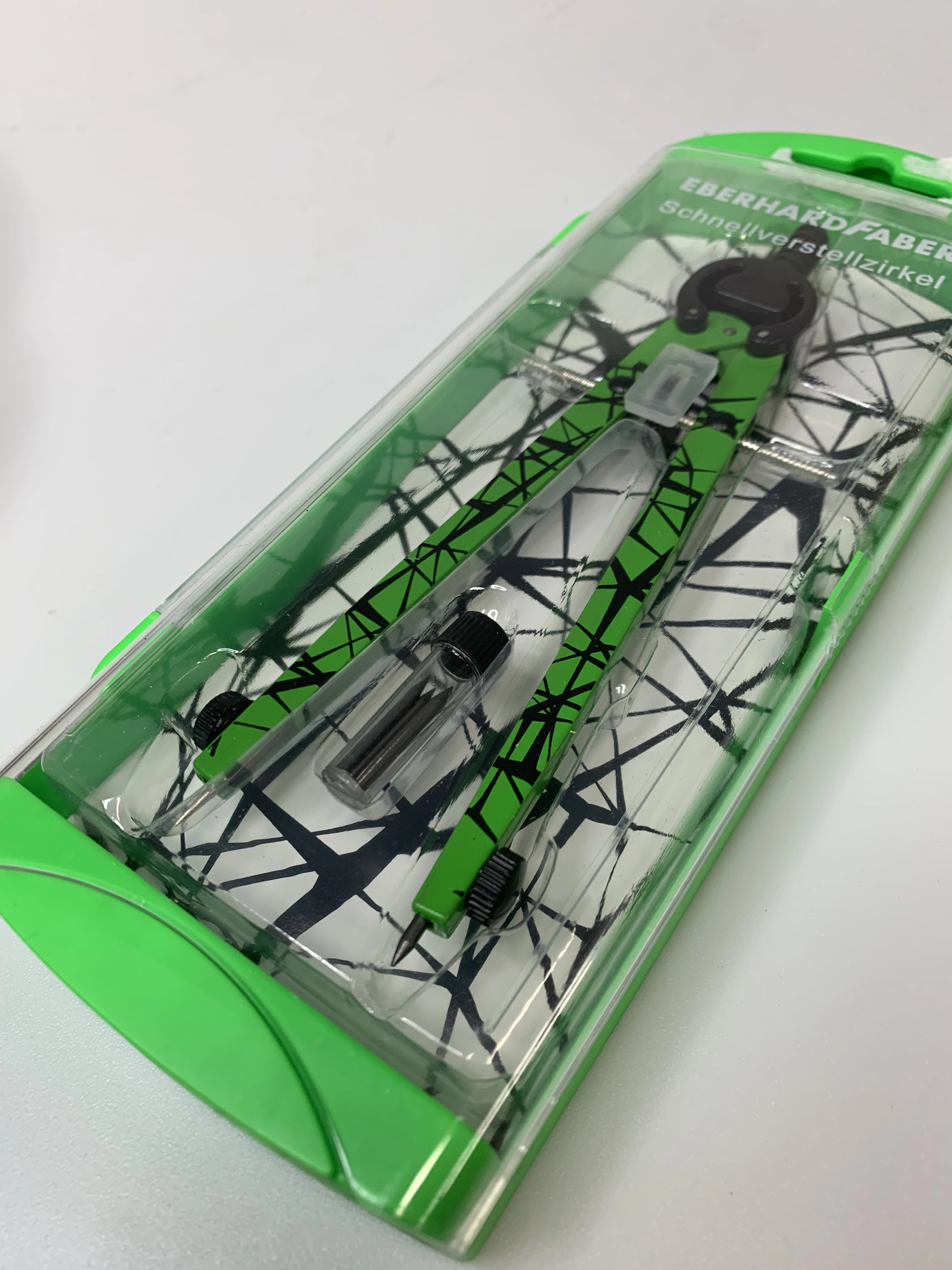 cyrkiel-eberhard-faber-zielony-ean-gtin-4087205717045