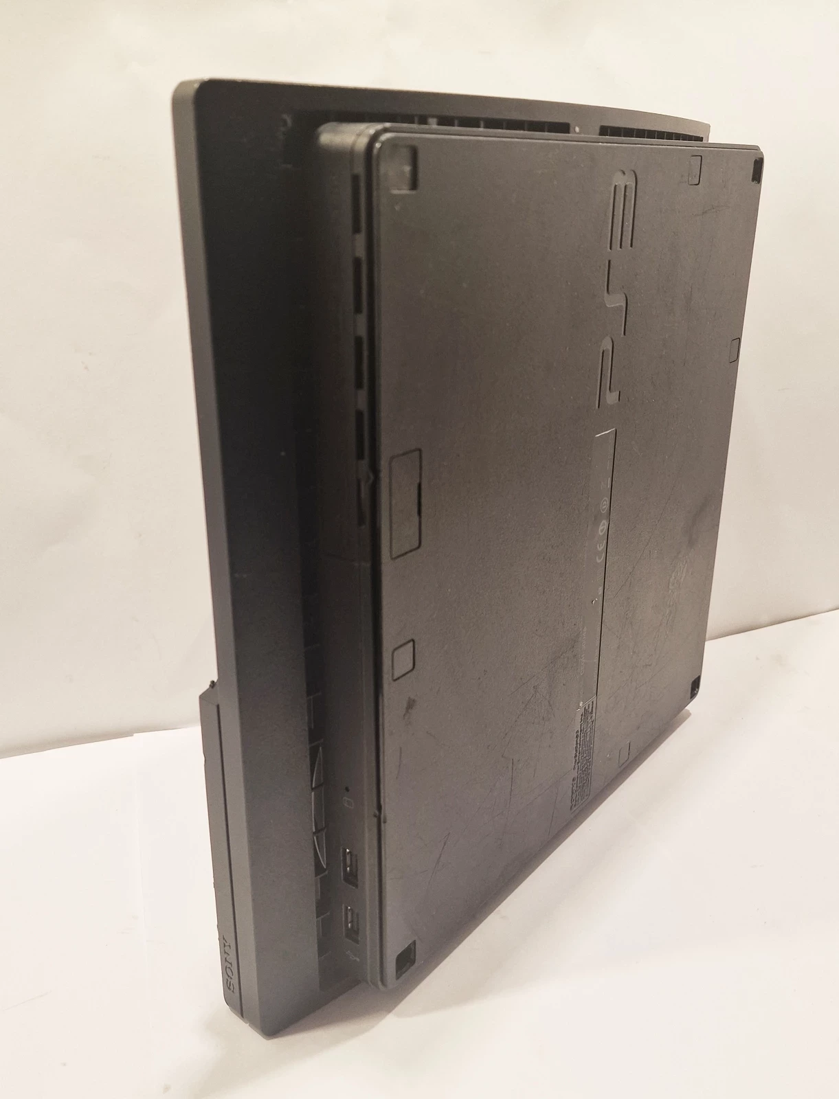 konsola-playstation-3-slim-160gb-pad-stan-11323-2