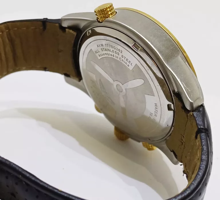 ZEGAREK AVW7770G262 AVIATOR