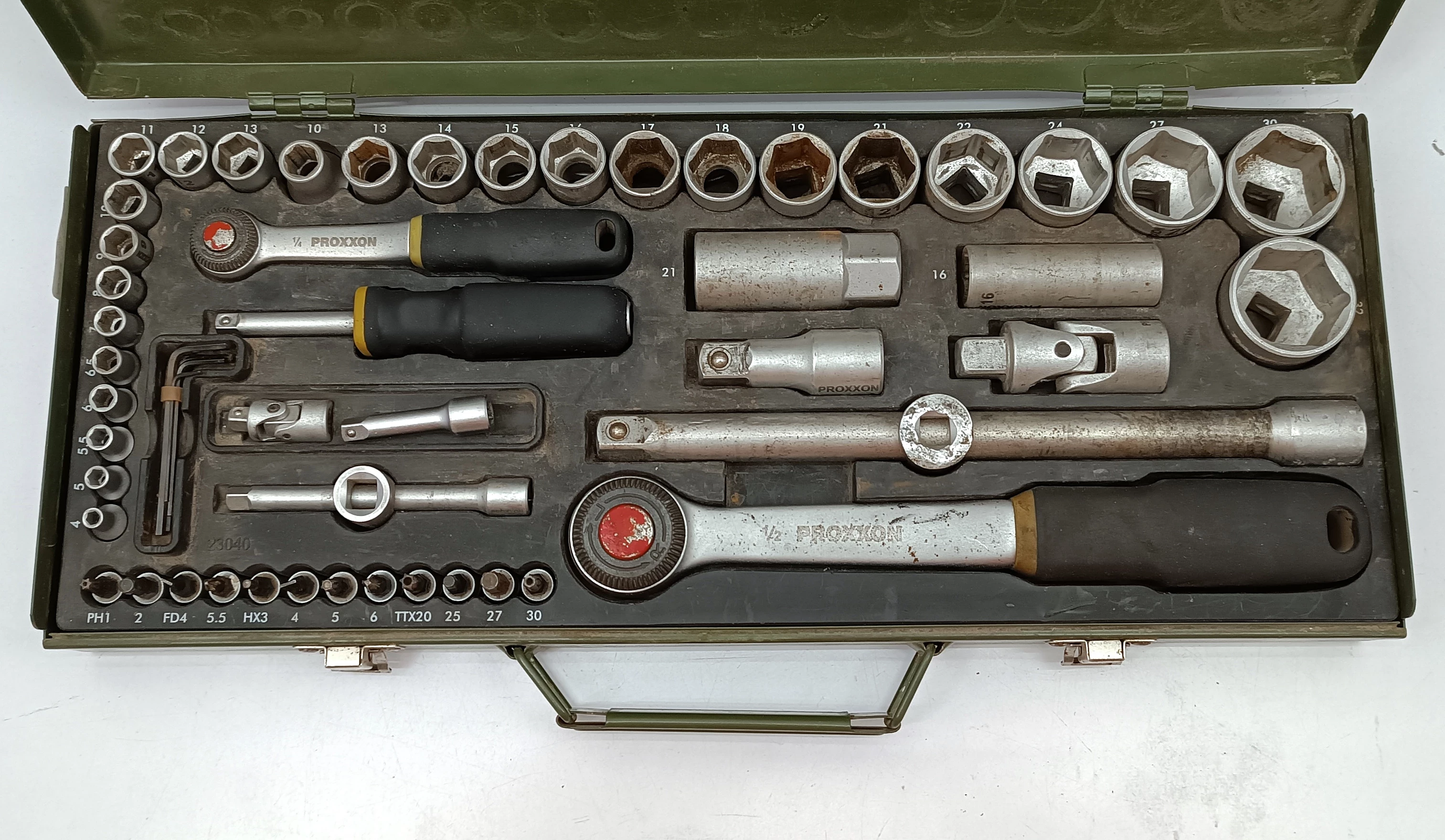 zestaw-kluczy-nasadowych-proxxon-industrial-23040-stan-11323-2