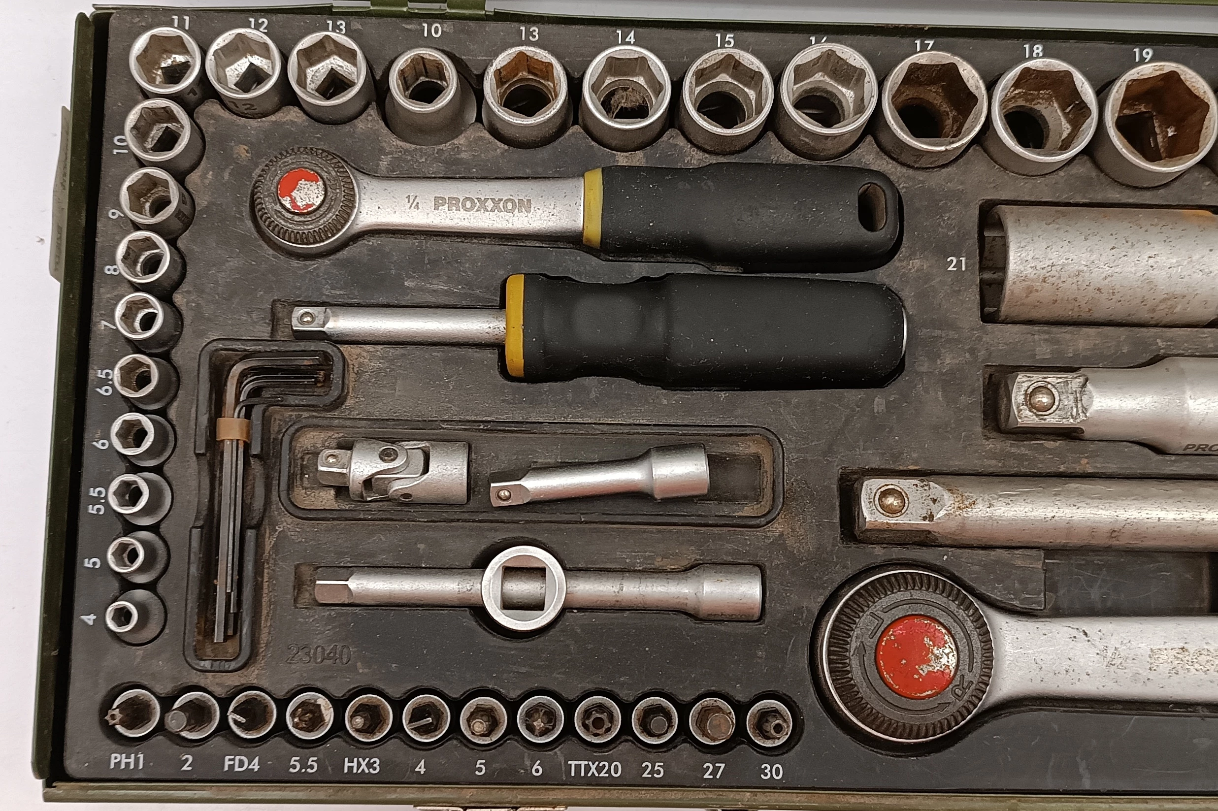 zestaw-kluczy-nasadowych-proxxon-industrial-23040-liczba-elementow-w-zestawie-56