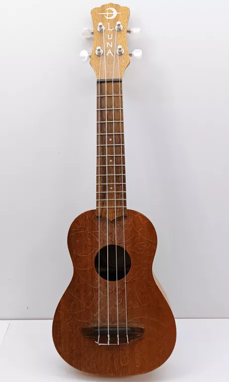 UKULELE LUNA PEACE&LOVE + POKROWIEC