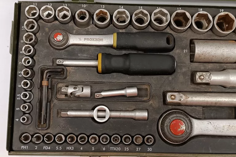 zestaw-kluczy-nasadowych-proxxon-industrial-23040-liczba-elementow-w-zestawie-56