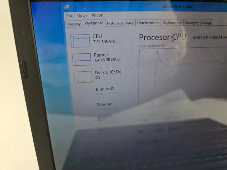 ASUS KD55R AMD A8-4500M 4 GB 720 GB HDD WIN 8