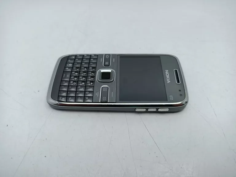 KULTOWY TELEFON NOKIA E72 SYMBIAN 5MPX BIZNESOWY