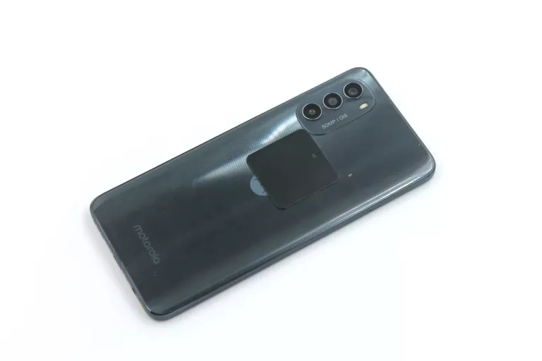 TELEFON  MOTOROLA MOTO G82 5G