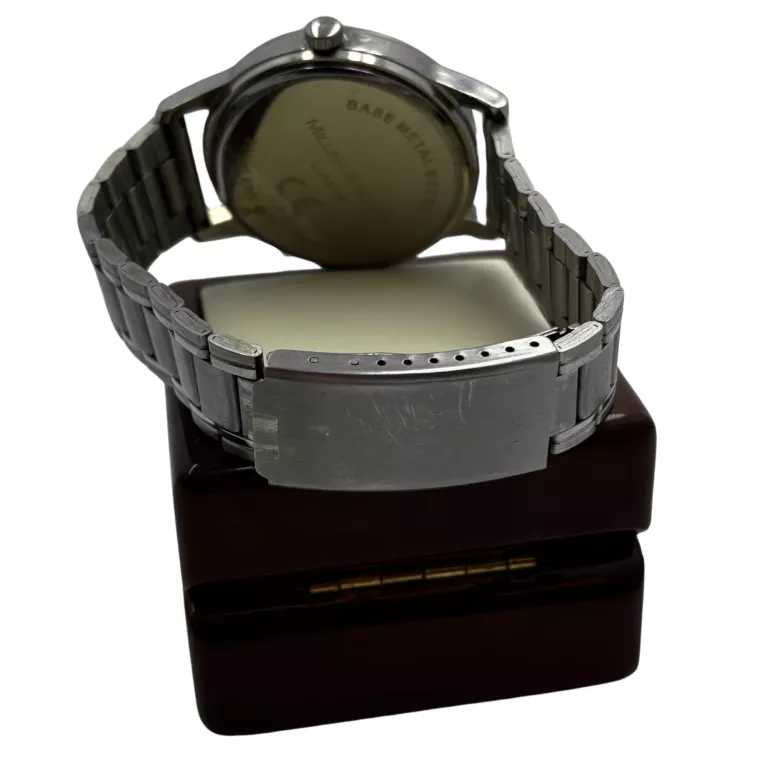 ZEGAREK MILLER SCOTT LONDON QUARTZ