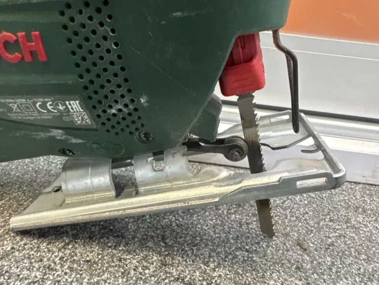 WYRZYNARKA BOSCH PST 700 E