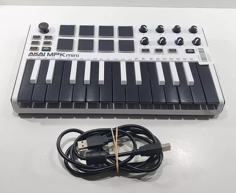 AKAI MPK MINI SAMPLER/KABEL