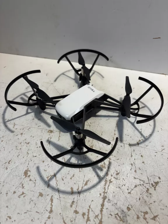 DRON TELLO TLW004 POWERED BY DJI
