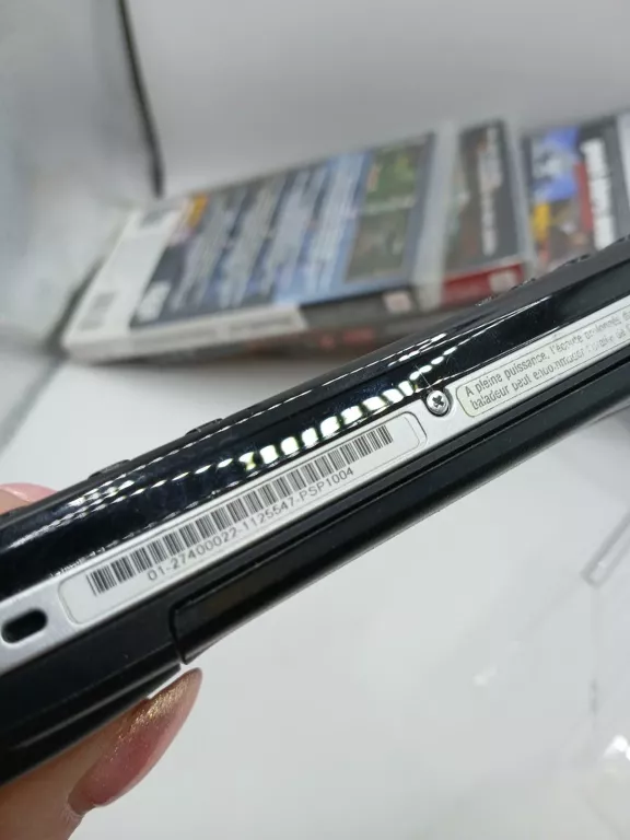KONSOLA SONY PSP 1004 +3 GRY