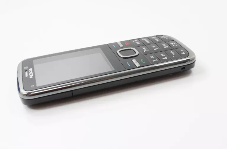 NOKIA C5