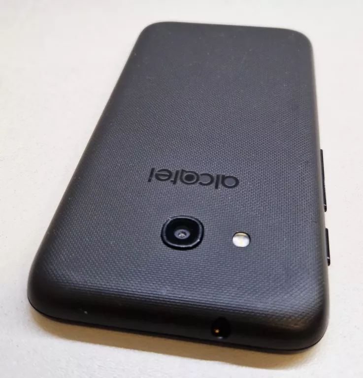 TELEFON ALCATEL 4034D 32/32MB