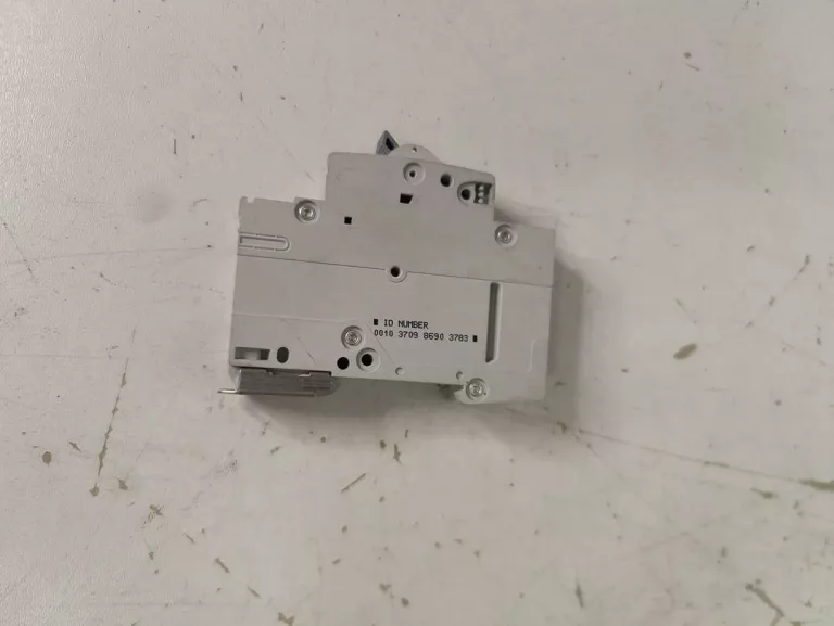 wylacznik-nadpradowy-s301-b16-hager-ean-gtin-3250614312762