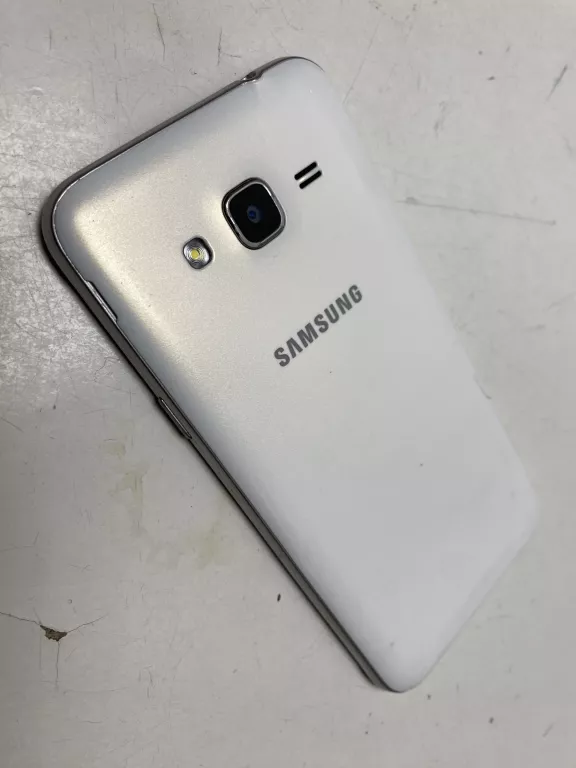TELEFON SAMSUG GALAXY J3 2016