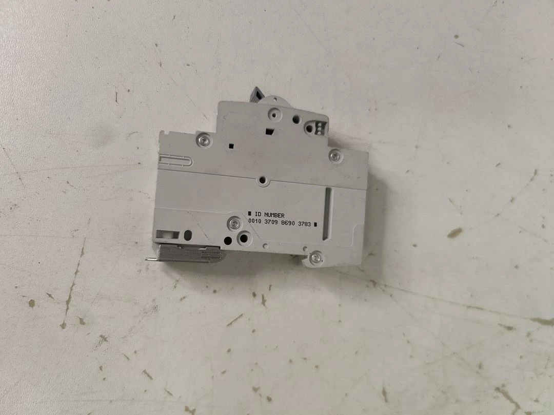 wylacznik-nadpradowy-s301-b16-hager-ean-gtin-3250614312762