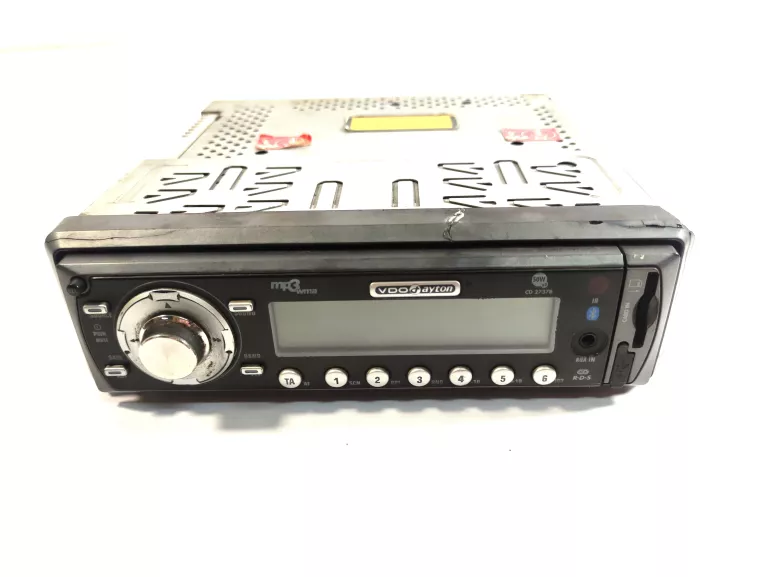 RADIO SAMOCHODOWE VDO DAYTON CD2737B