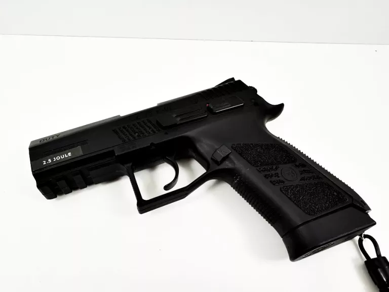 WIATRÓWKA CZ 75 P-07 DUTY Z PUDEŁKIEM