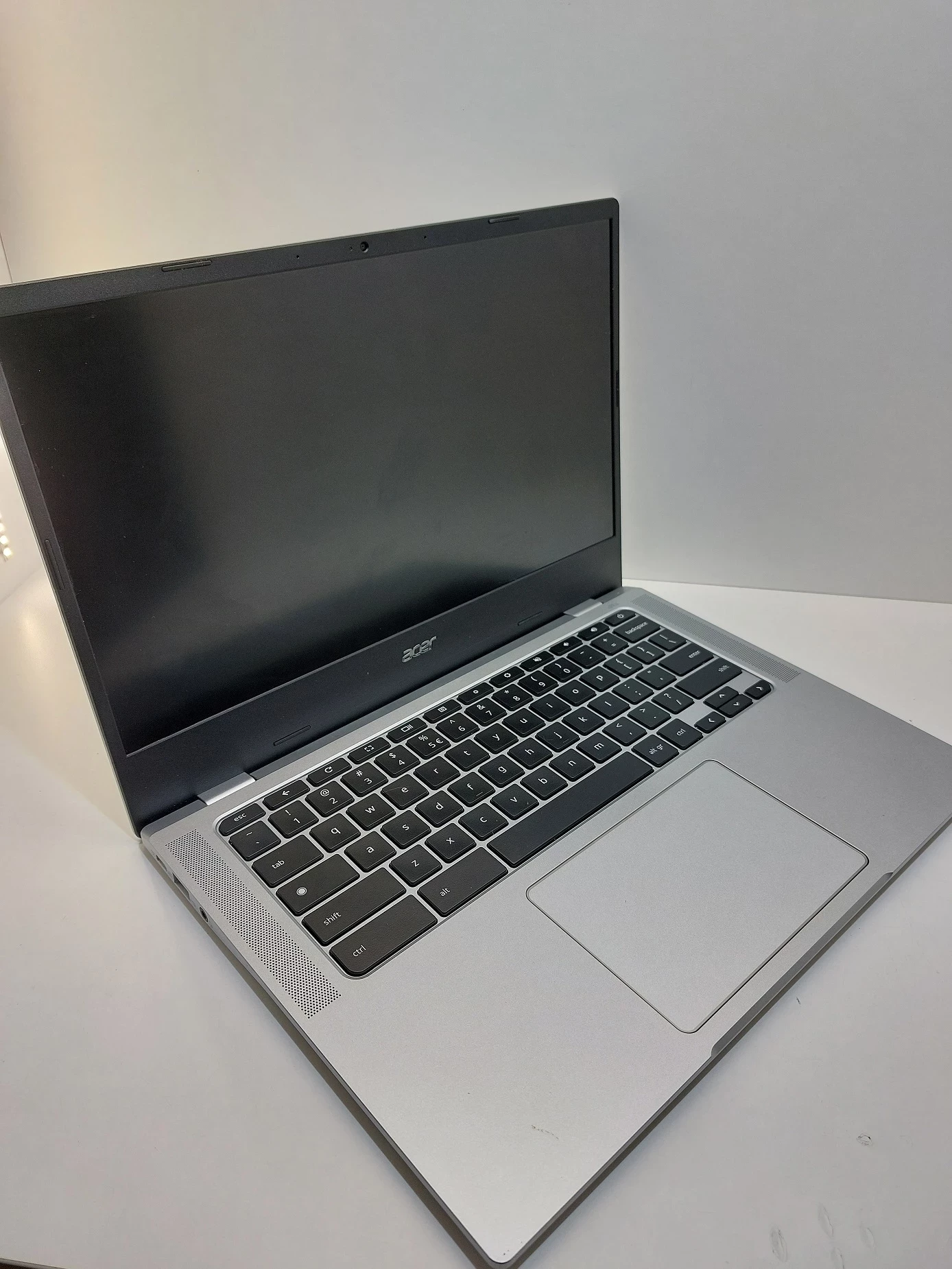 chromebook-514-cb514-2h-k9yx-mediatek-mt8183-4gb-ram-64-gb-hdd-seria-procesora-4366-210