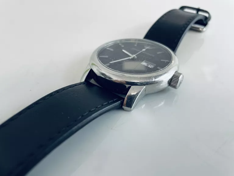 ZEGAREK EMPORIO ARMANI AR-0428