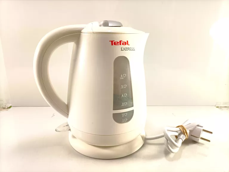 CZAJNIK ELEKTRYCZNY TEFAL EXPRESS KO299
