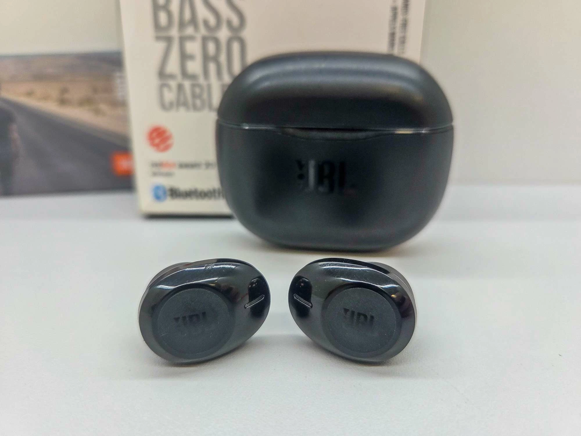 sluchawki-bezprzewodowe-dokanalowe-jbl-tune-120-tws-ean-gtin-6911876229379