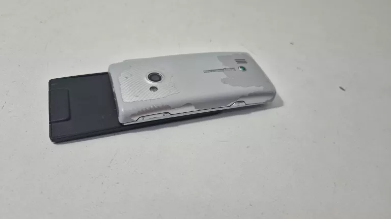 TELEFON SONY ERICSSON J20I