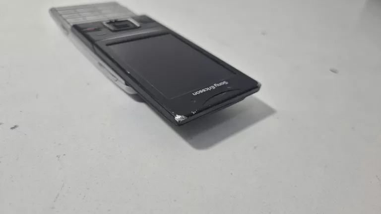 TELEFON SONY ERICSSON J20I