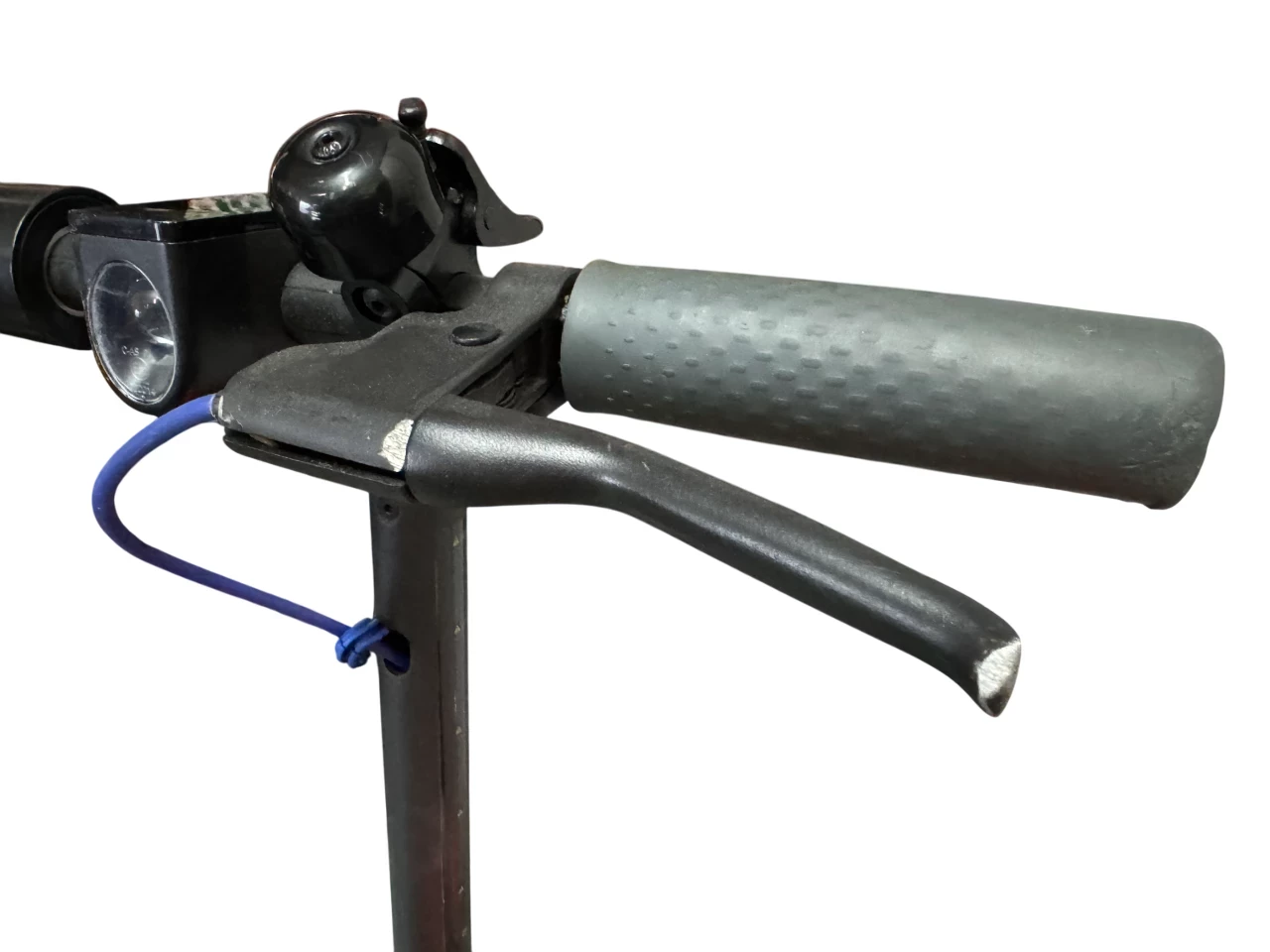 hulajnoga-elektryczna-xiaomi-mi-electric-scooter-3-stan-11323-2