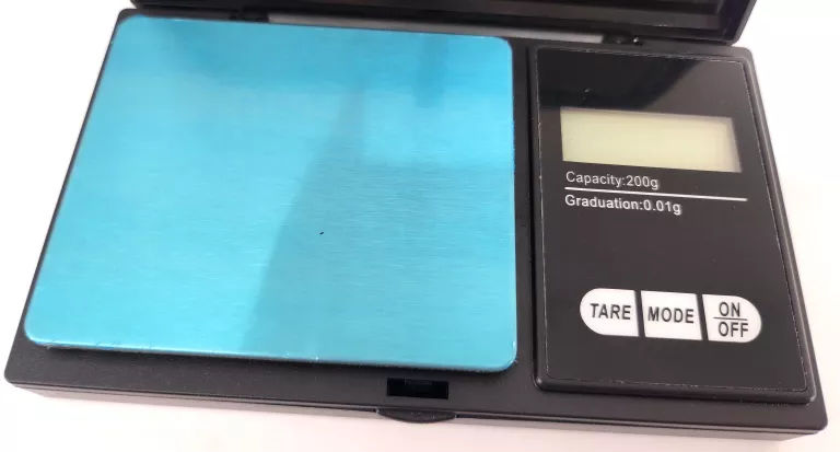 elektroniczna-waga-jubilerska-w-004-001g200g-ean-gtin-5903899934775