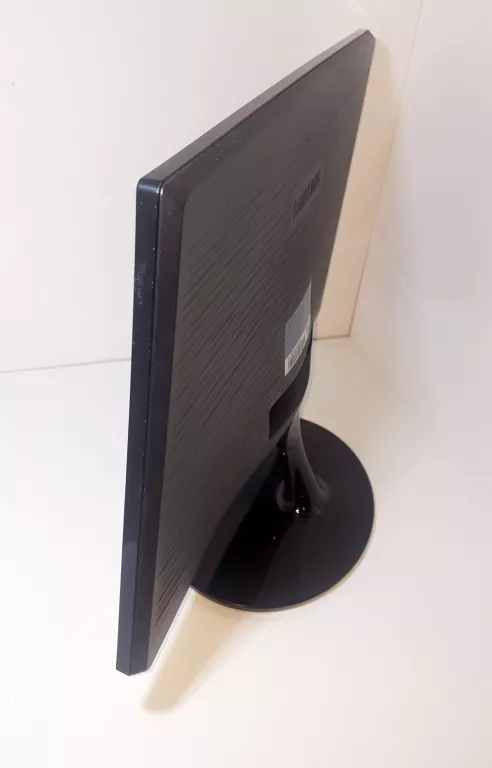 monitor-samsung-s22b150n-215-1920-x-1080-vga-ean-gtin-8806071817989