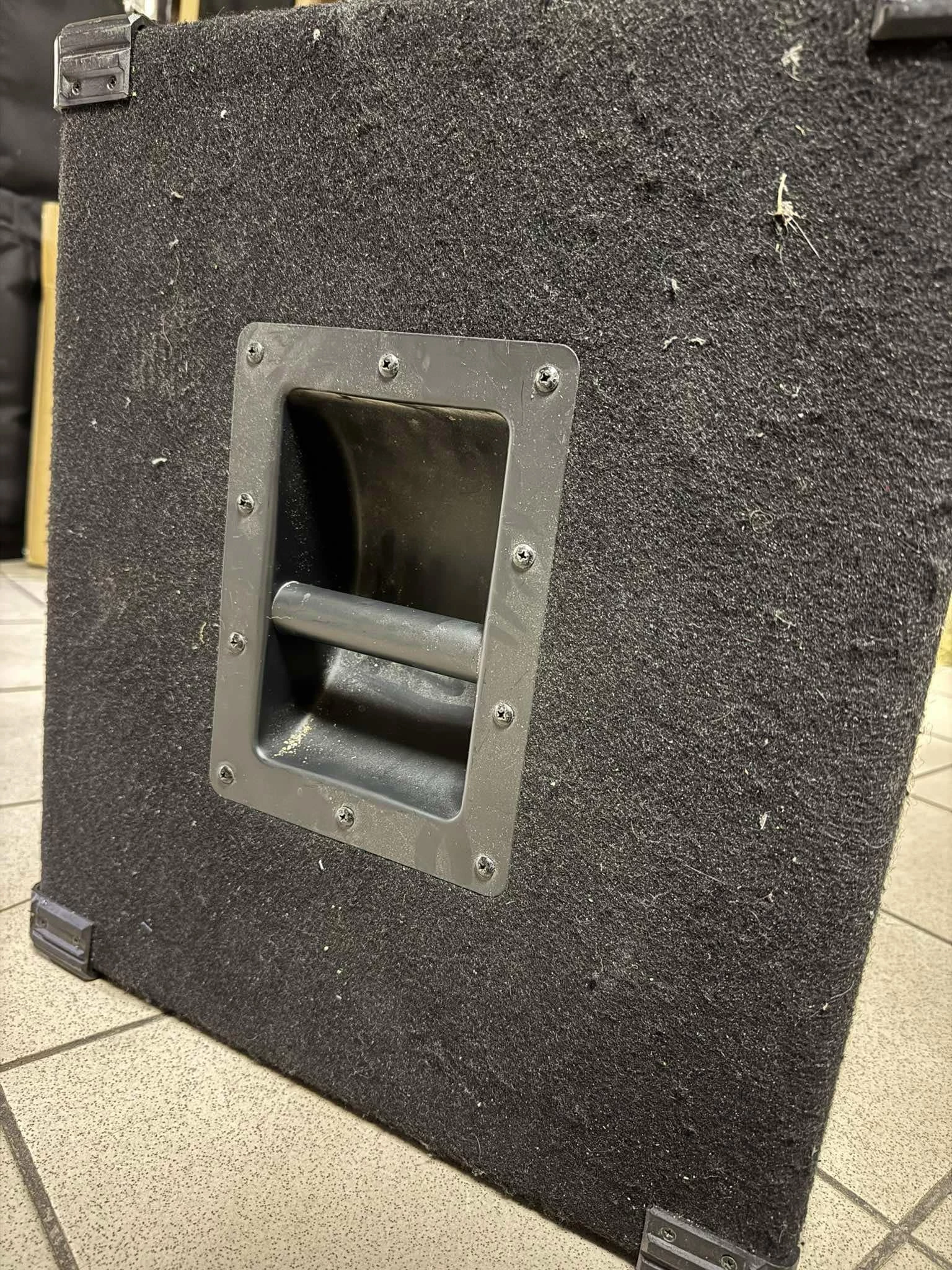 kolumna-ashdown-mag-210t-deep-basowa-rodzaj-24830-3