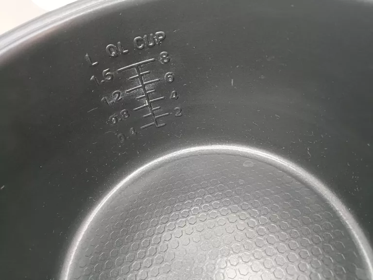 FOOD EXPERT MULTICOOKER MC-5104