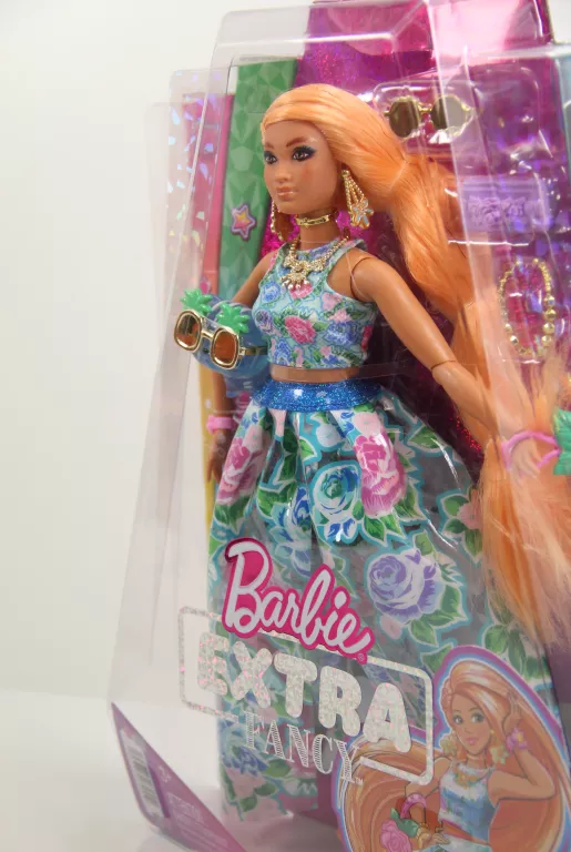 LALKA BARBIE EXTRA FANCY SUKIENKA W KWIATY