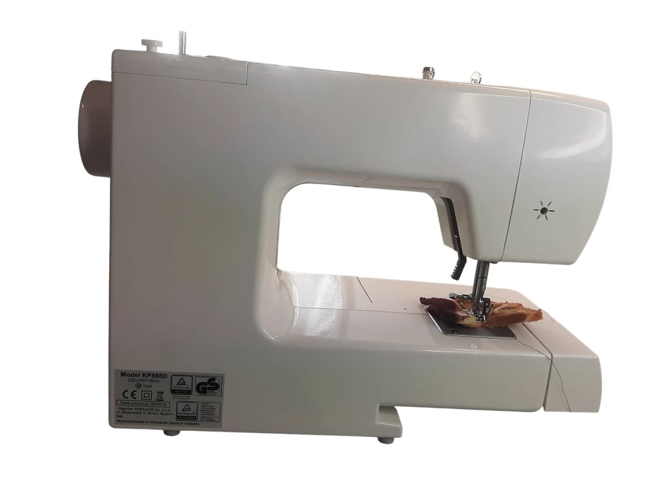 maszyna-do-szycia-arka-radom-888pudelko-kolor-dominujacy-129357-2